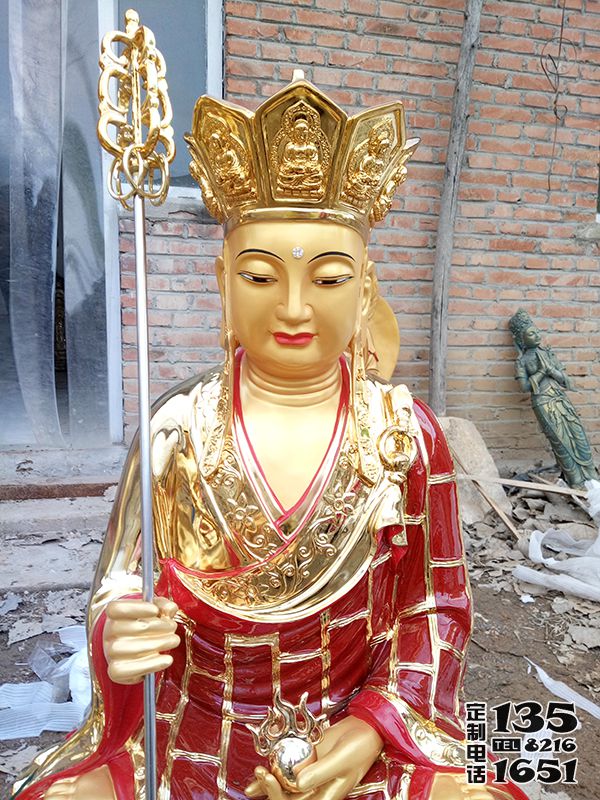 戶外景區(qū)玻璃鋼漆金地藏王雕塑 戶外景區(qū)玻璃鋼漆金地藏王雕塑